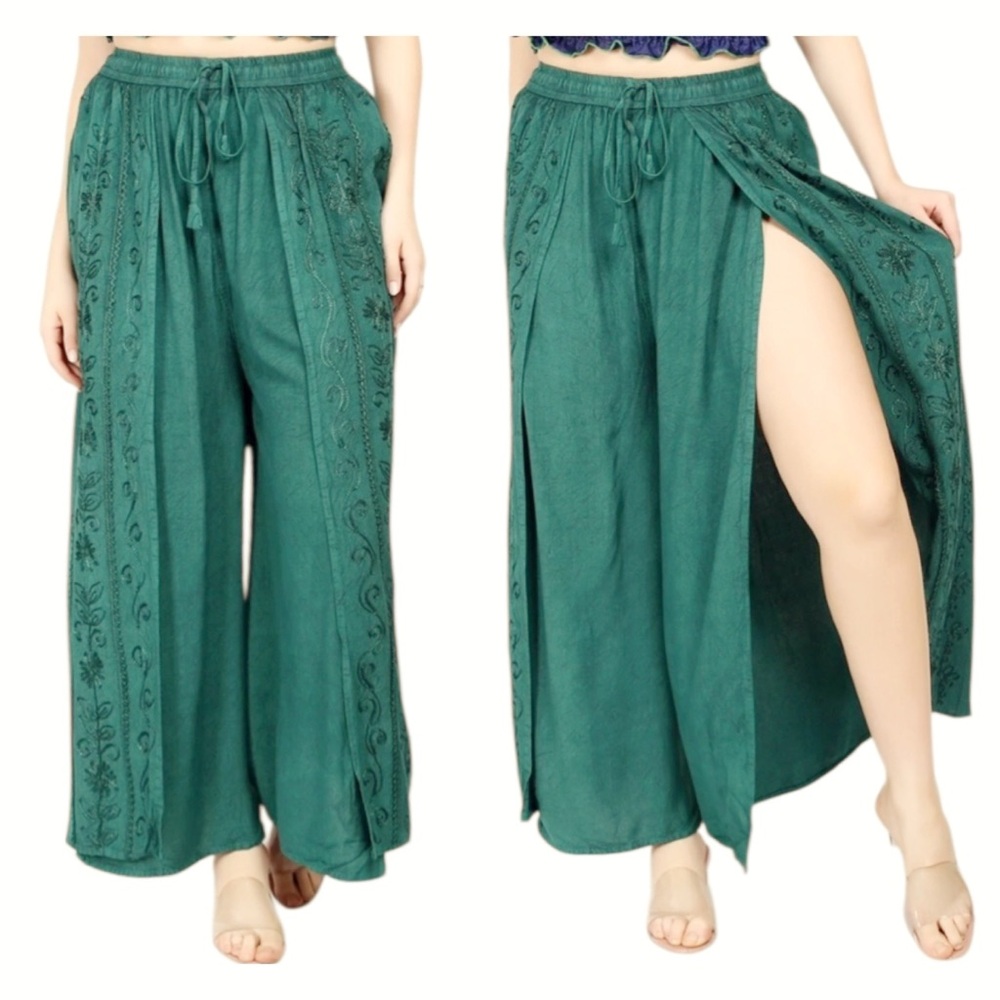 Green Embroidered Split-Leg Wide Crop Pants